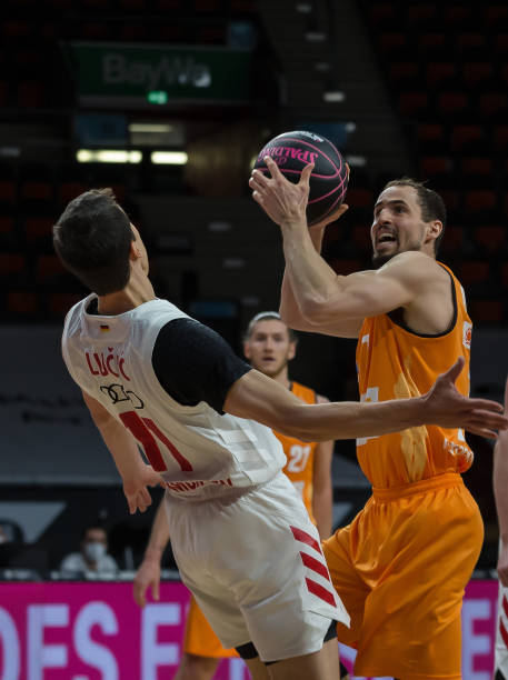 定位球博弈 定位球博弈